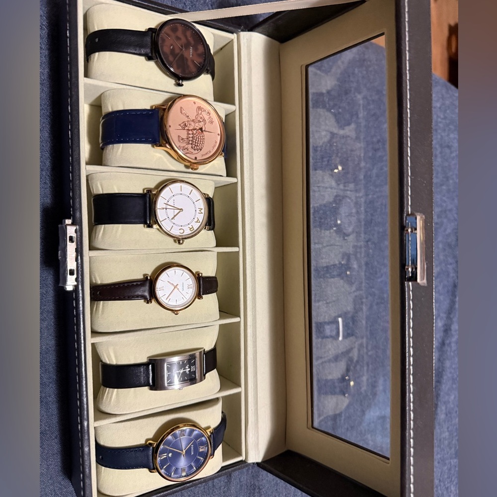 Stylish Watch Set with Leather Straps